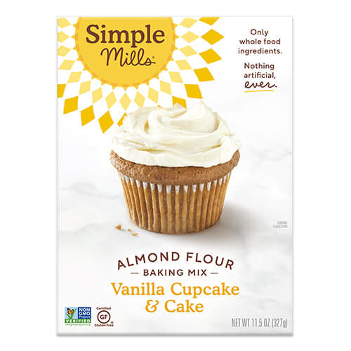 VANILLA-CUPCAKE-AND-CAKE-ALMOND-FLOUR-origenes-centro-de-excelencia-en-medicina-funcional-bogota